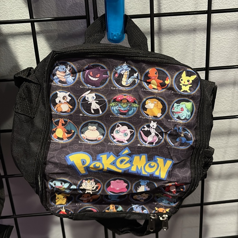 Pokémon backpack set - Picture 4 of 4